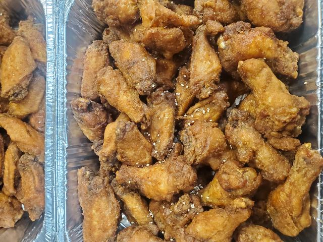 Chicken Wings catering tray from Son of Egg