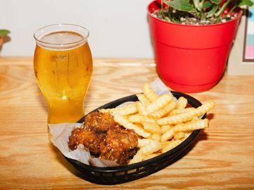 Wing Basket at Son of Egg